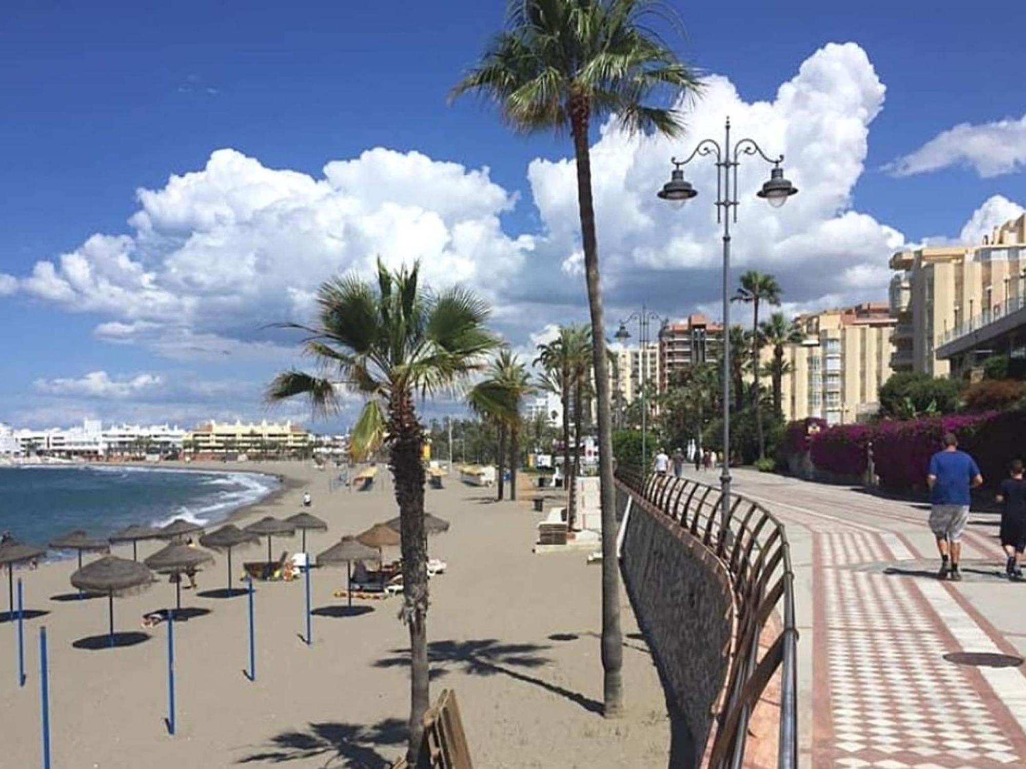 Cosy Apartment In Malaga Near The Sea Exterior photo