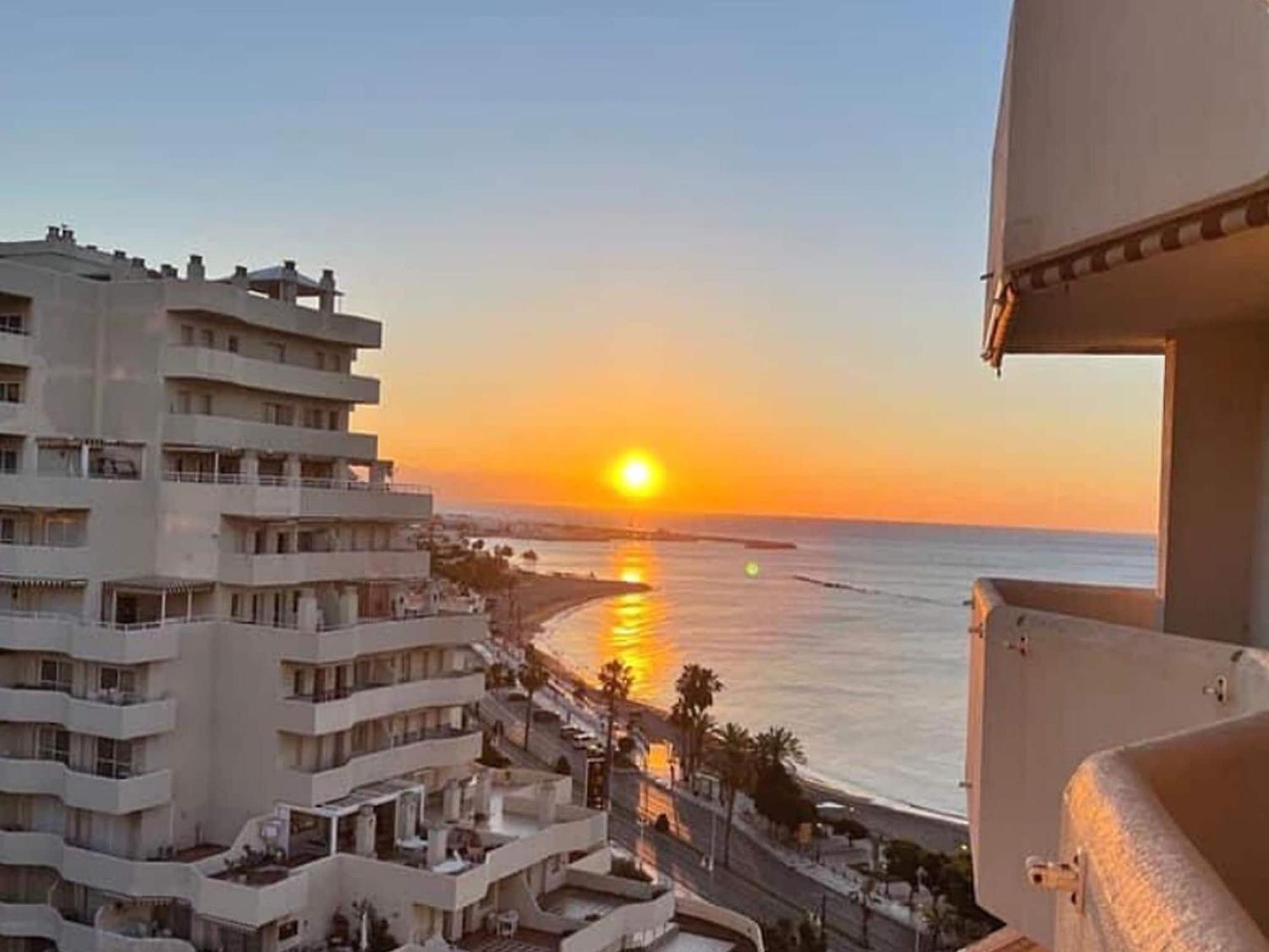 Cosy Apartment In Malaga Near The Sea Exterior photo
